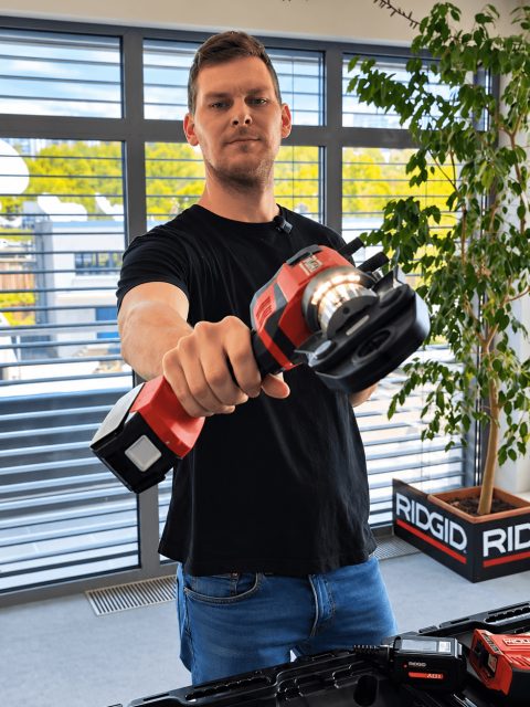 Pokračujeme v našej sérii o lisovačkách RIDGID. 💪 Tentoraz vám predstavíme dvojicu spoľahlivých lisovačiek…