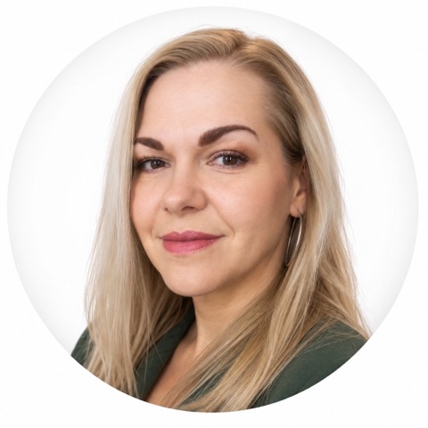 Katarína Szabóová